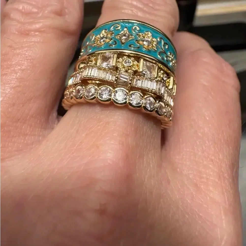 Retro Copper Hand Carved Texture Palace Turquiose Gold Ring Set - SIZE 6